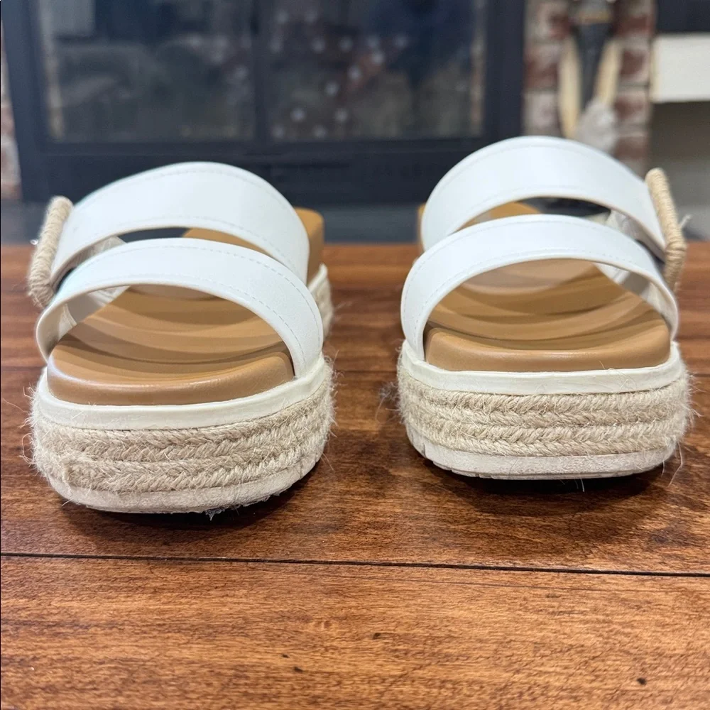 Mia Kenzy Platform Sandals size 8.5